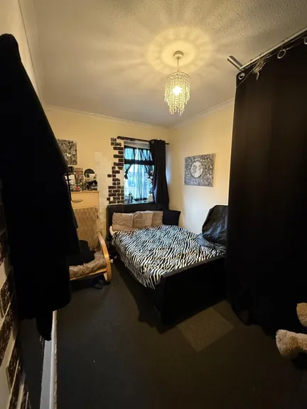 3 bed terraced house - Image 4